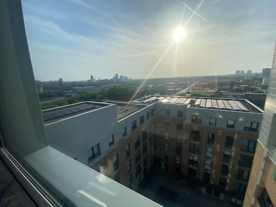 Prime Suite 2 Bedroom Apartment With Rooftop Terrace Manchester Esterno foto