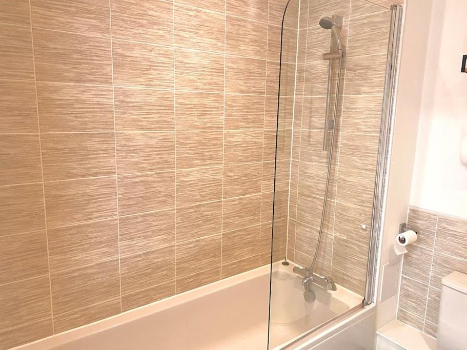 Prime Suite 2 Bedroom Apartment With Rooftop Terrace Manchester Esterno foto